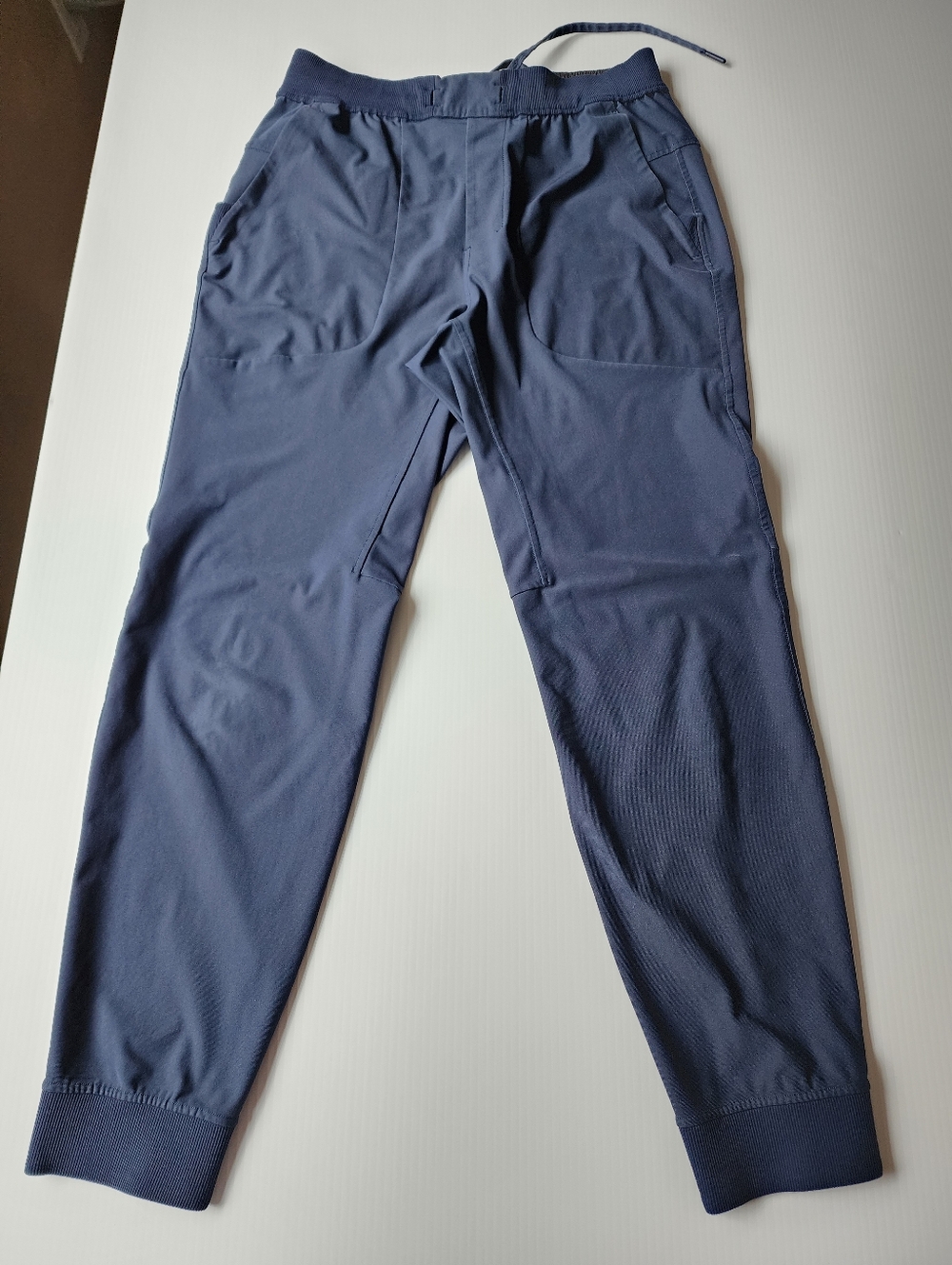 Lululemon ABC Med Men's True Navy Jogger Pants 29in Inseam - Used